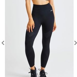 AYBL ignite seamless midnight black leggings